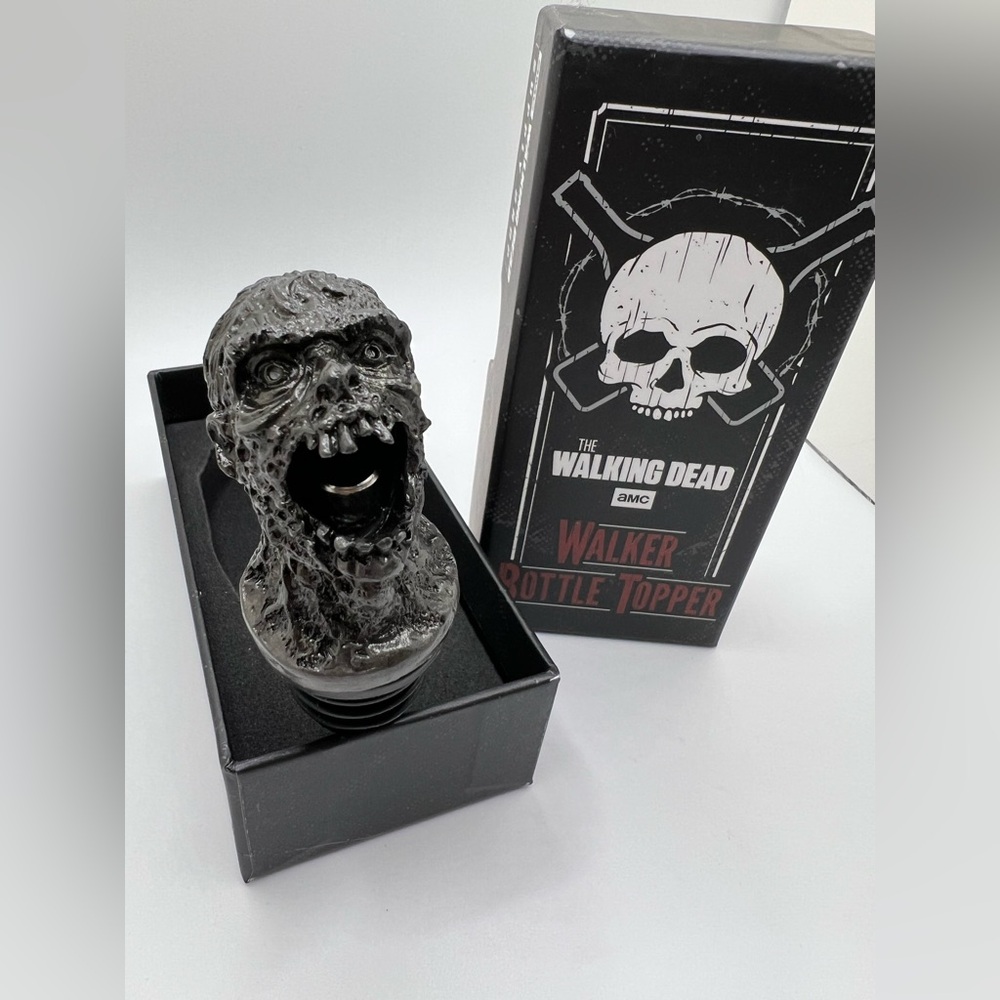 The Walking Dead Walker Bottle Topper